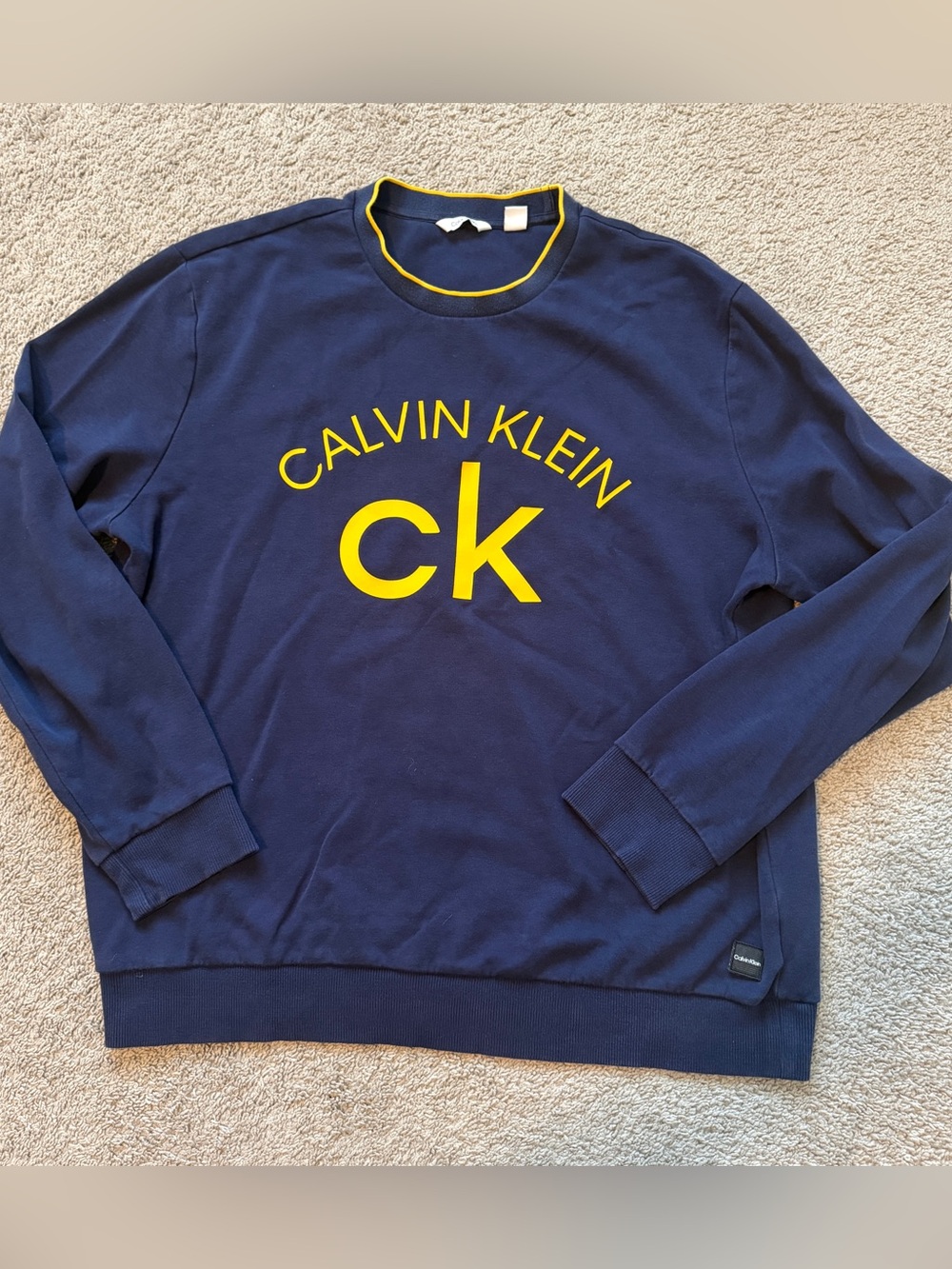 Calvin Klein Mens XL Sweatshirt Navy Blue Yellow CK Logo Crewneck Pullover